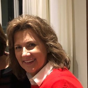 Meet your Posher, Becky